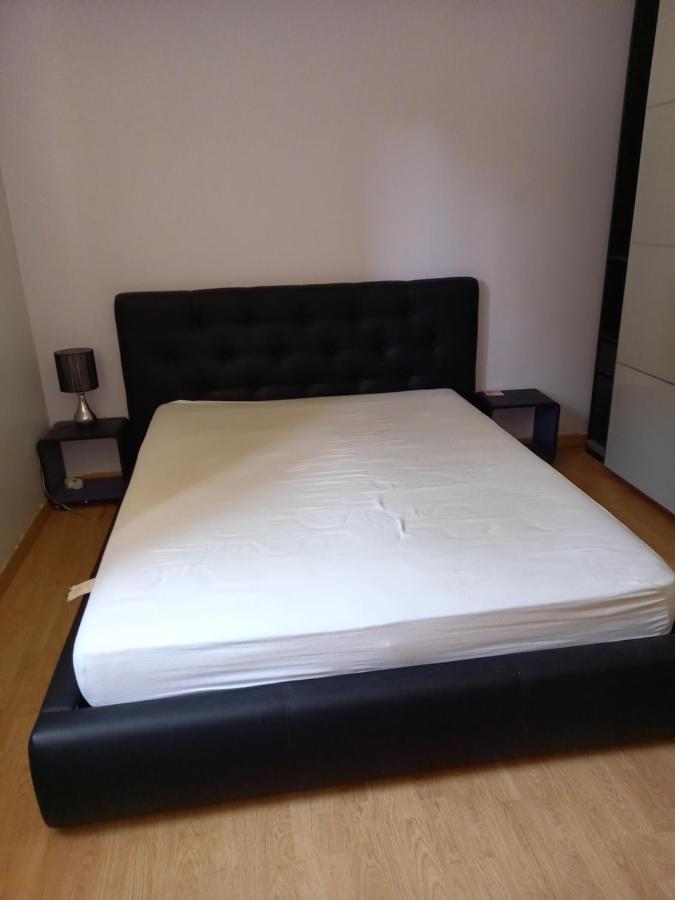Nantes Aeroport 1-5 Couchages-Parking-Jardin Bouguenais Dış mekan fotoğraf